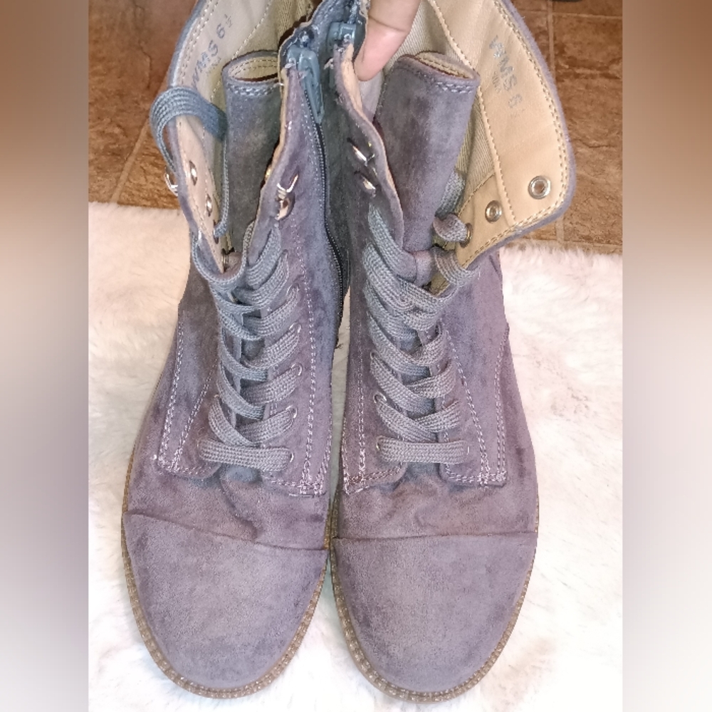 Report Boots